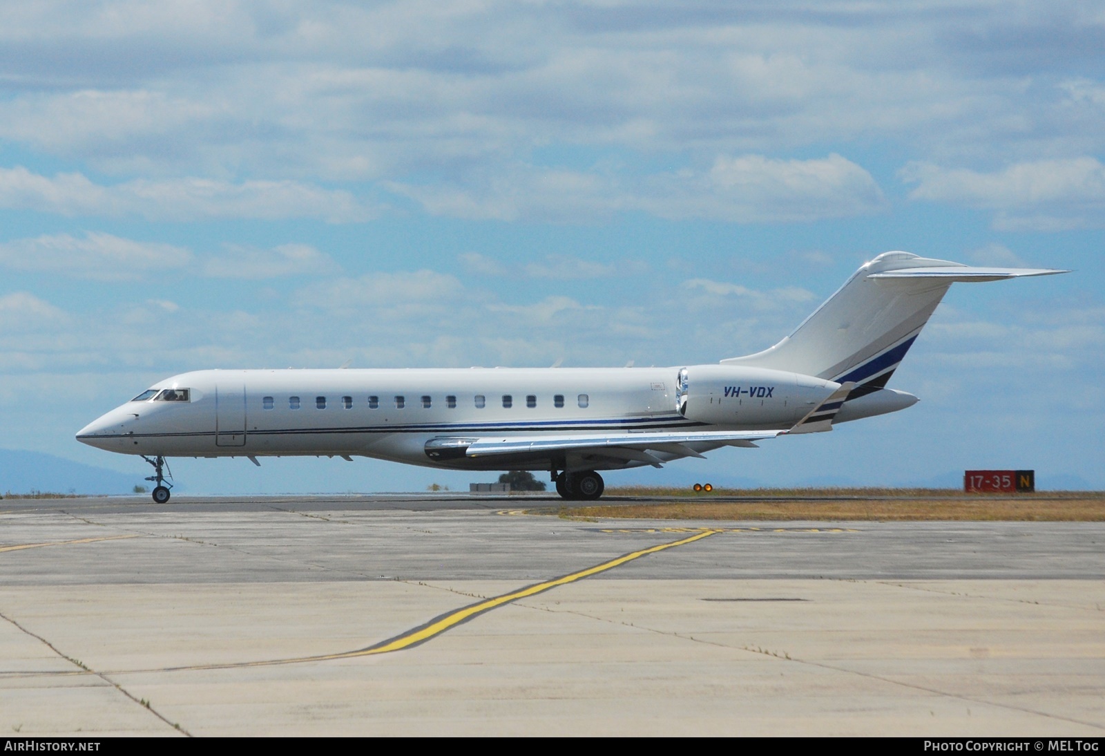 Aircraft Photo of VH-VDX | Bombardier Global Express (BD-700-1A10) | AirHistory.net #609869