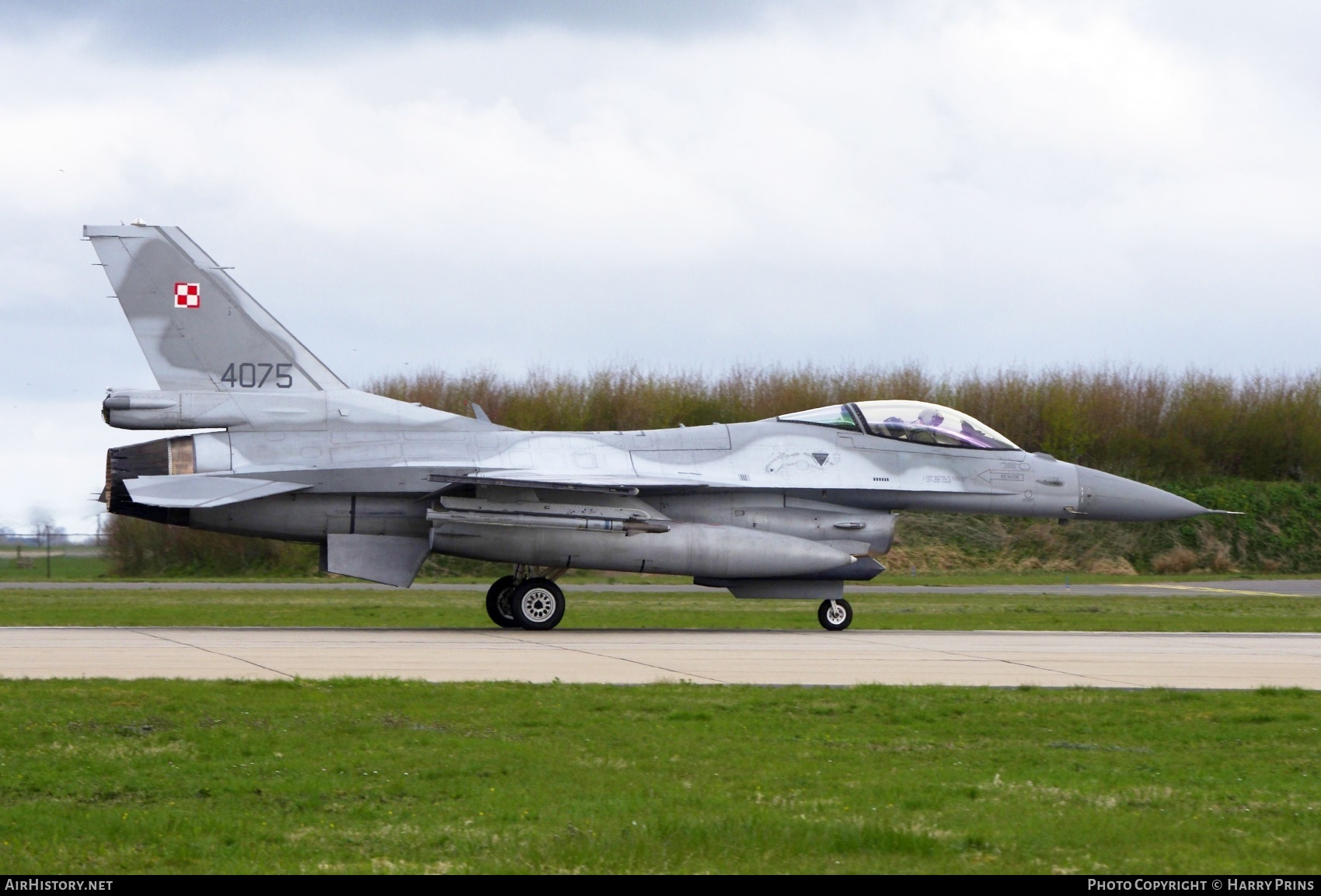 Aircraft Photo of 4075 | General Dynamics F-16C Fighting Falcon | Poland - Air Force | AirHistory.net #609873