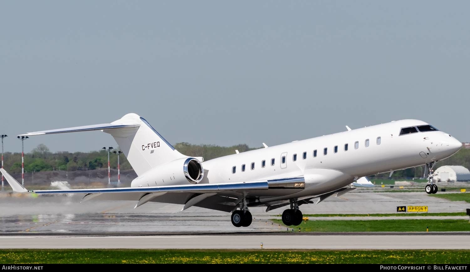Aircraft Photo of C-FVEQ | Bombardier Global 6000 (BD-700-1A10) | AirHistory.net #609906