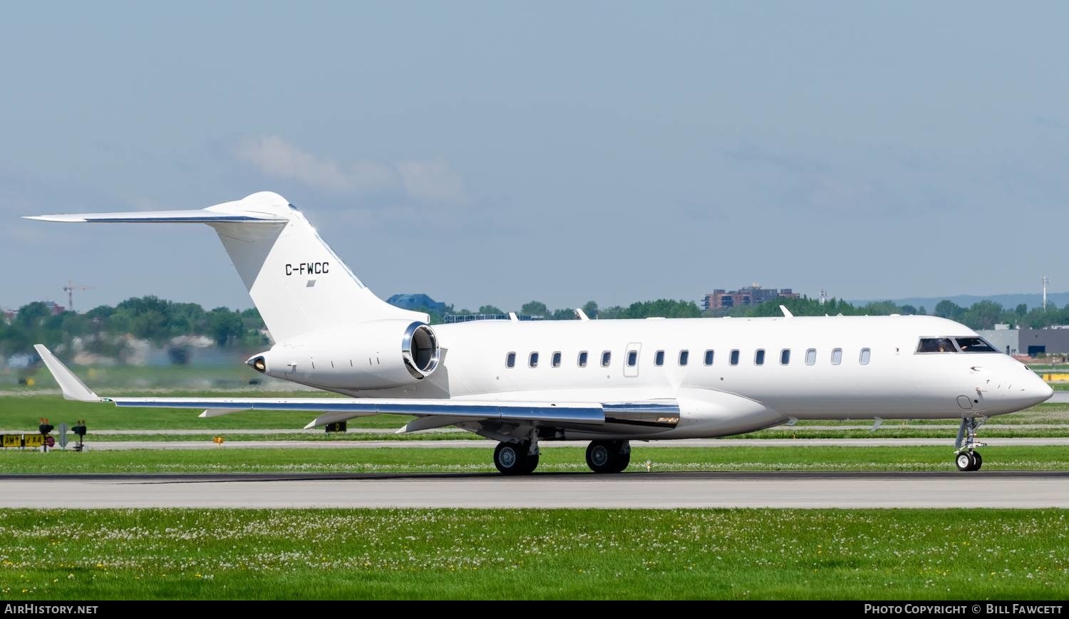 Aircraft Photo of C-FWCC | Bombardier Global 6000 (BD-700-1A10) | AirHistory.net #609923