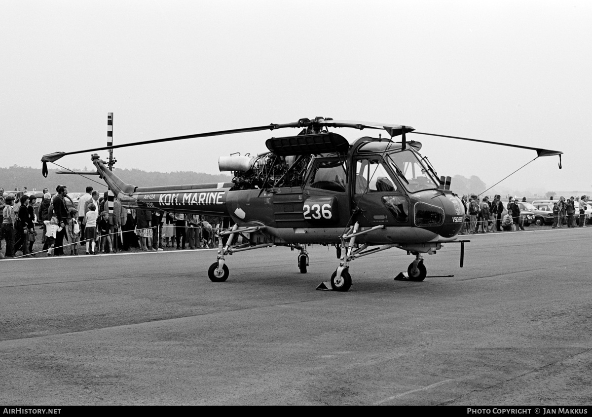 Aircraft Photo of 236 | Westland AH-12A Wasp (P-531-2) | Netherlands - Navy | AirHistory.net #609931