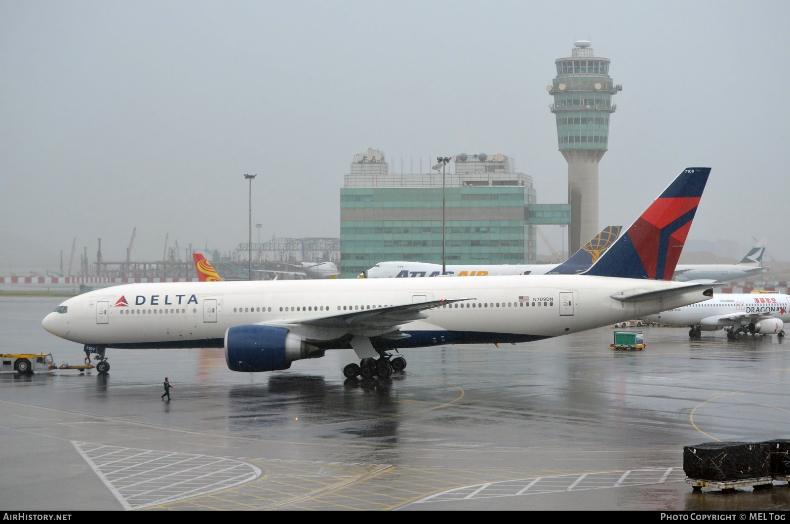 Aircraft Photo of N709DN | Boeing 777-232/LR | Delta Air Lines | AirHistory.net #609959