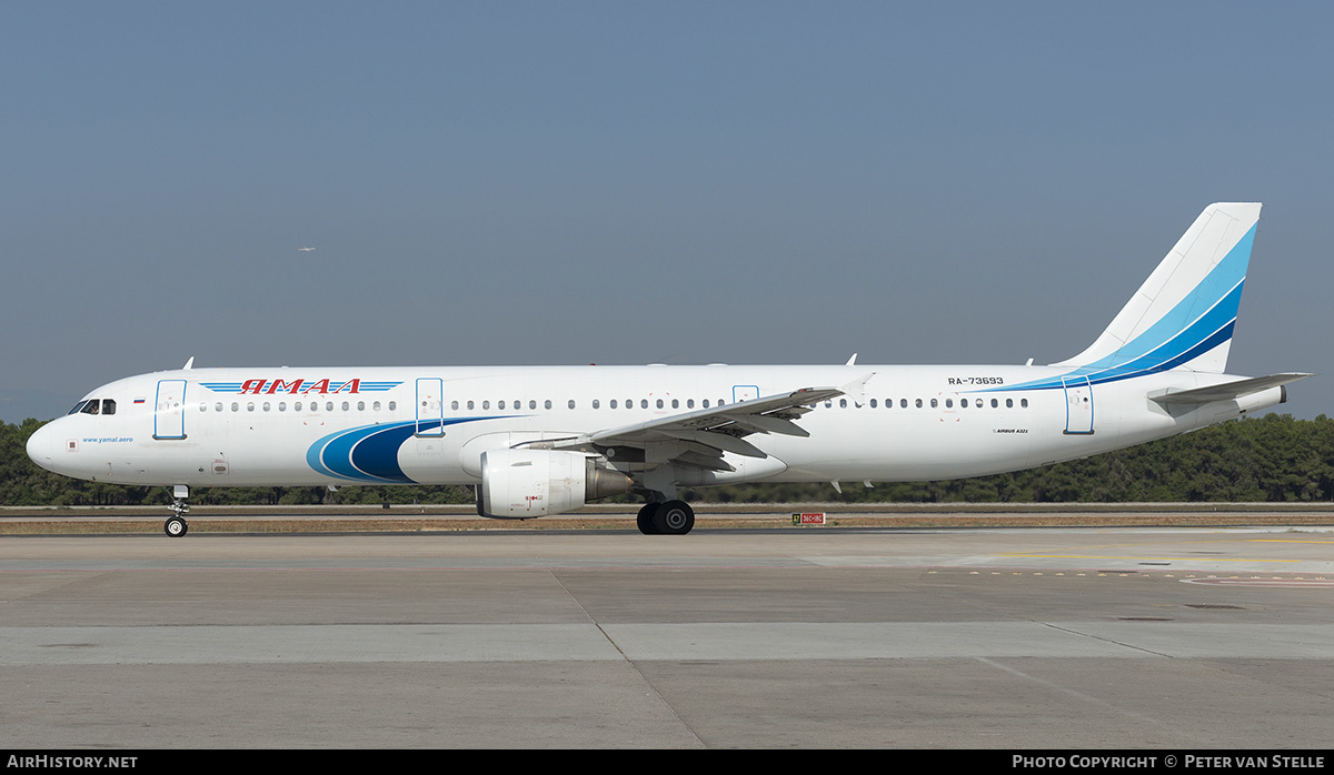 Aircraft Photo of RA-73693 | Airbus A321-211 | Yamal Airlines | AirHistory.net #610037