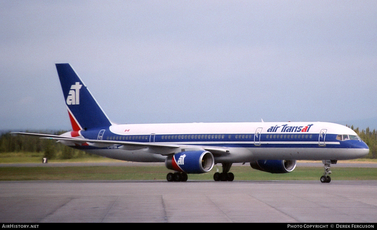 Aircraft Photo of C-GTSN | Boeing 757-28A | Air Transat | AirHistory.net #610050