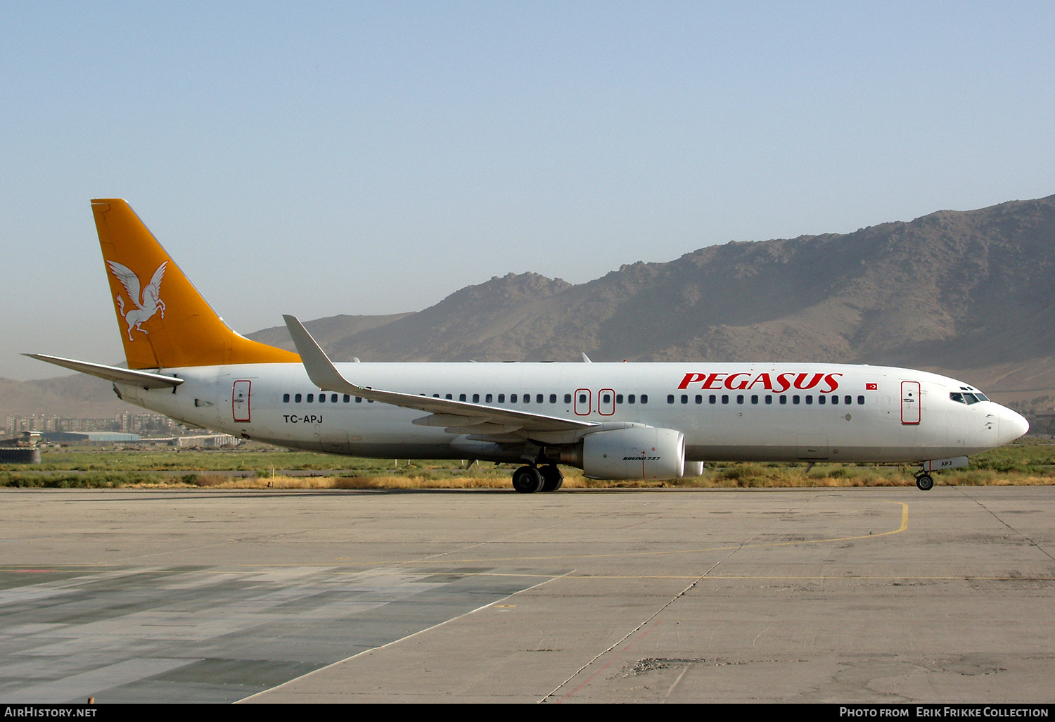 Aircraft Photo of TC-APJ | Boeing 737-86N | Pegasus Airlines | AirHistory.net #610061