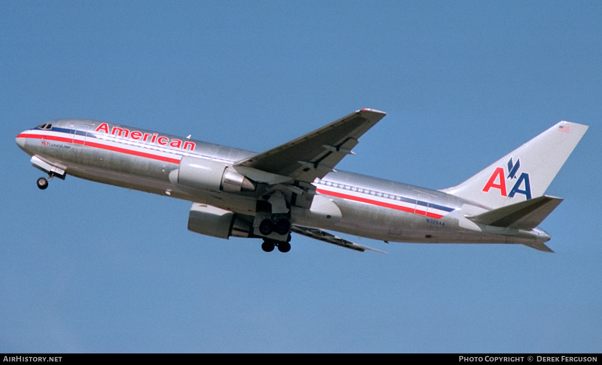Aircraft Photo of N325AA | Boeing 767-223/ER | American Airlines | AirHistory.net #610108