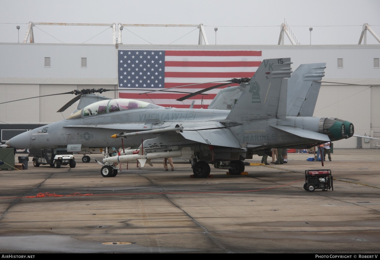 Aircraft Photo of 164705 | McDonnell Douglas F/A-18D Hornet | USA - Marines | AirHistory.net #610166