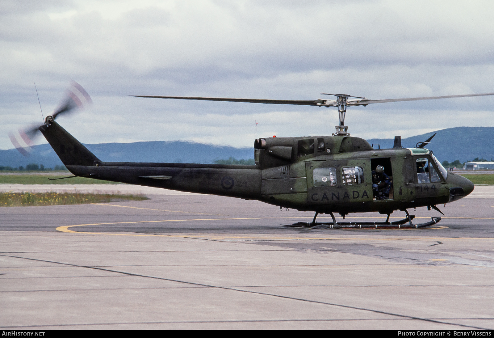 Aircraft Photo of 135144 | Bell CH-135 Twin Huey | Canada - Air Force | AirHistory.net #610235