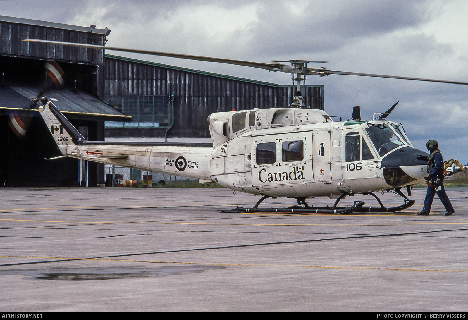 Aircraft Photo of 135106 | Bell CH-135 Twin Huey | Canada - Air Force | AirHistory.net #610268