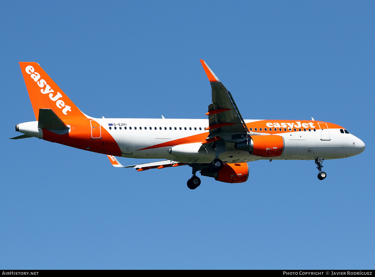 Aircraft Photo of G-EZPI | Airbus A320-214 | EasyJet | AirHistory.net #610285