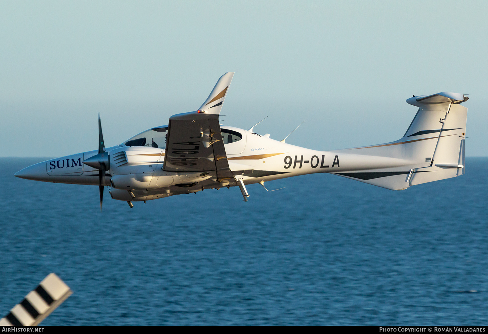 Aircraft Photo of 9H-OLA | Diamond DA42 Twin Star | AirHistory.net #610304