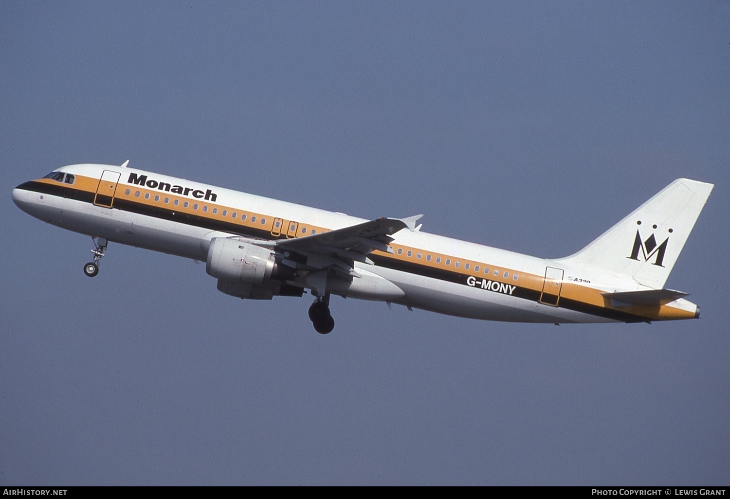 Aircraft Photo of G-MONY | Airbus A320-212 | Monarch Airlines | AirHistory.net #610355