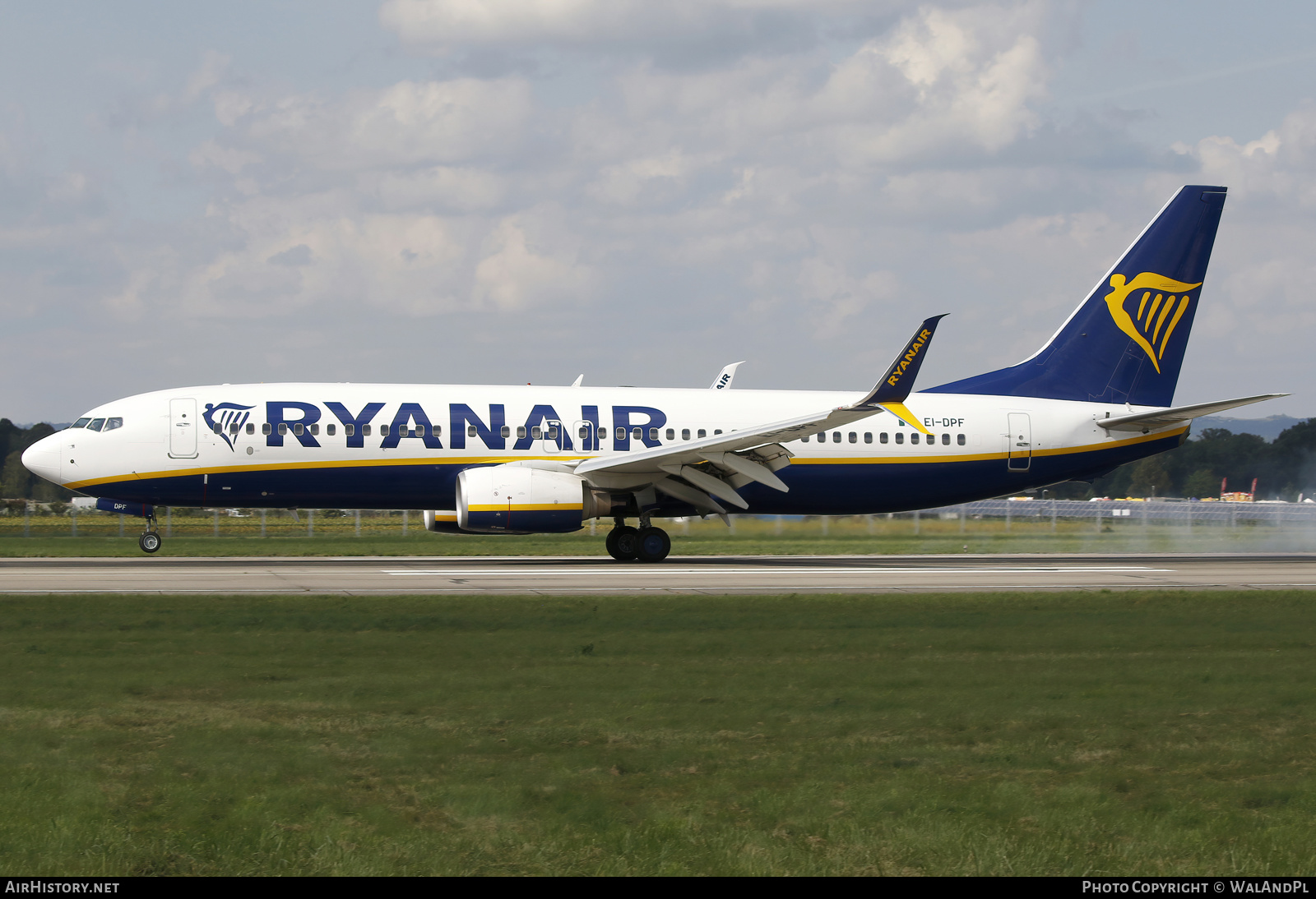 Aircraft Photo of EI-DPF | Boeing 737-8AS | Ryanair | AirHistory.net #610426