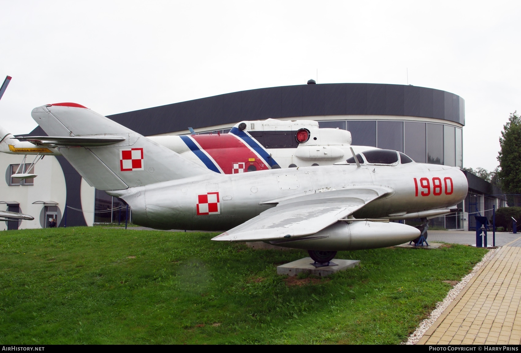 Aircraft Photo of 1980 | PZL-Mielec Lim-2 (MiG-15) | Poland - Air Force | AirHistory.net #610440