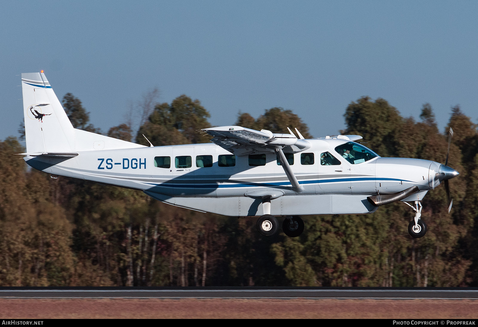 Aircraft Photo of ZS-DGH | Cessna 208B Grand Caravan | AirHistory.net #610515