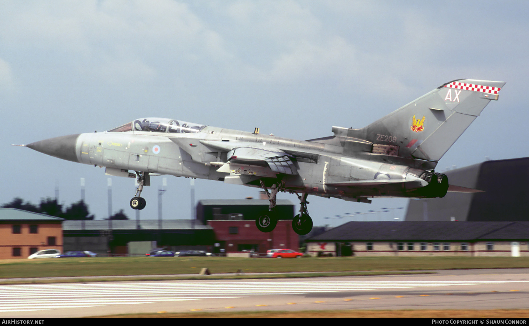 Aircraft Photo of ZE209 | Panavia Tornado F3 | UK - Air Force | AirHistory.net #610516