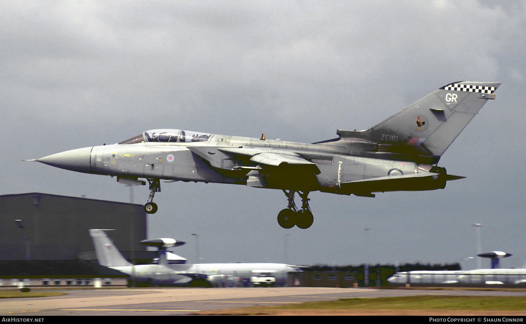 Aircraft Photo of ZE161 | Panavia Tornado F3 | UK - Air Force | AirHistory.net #610522