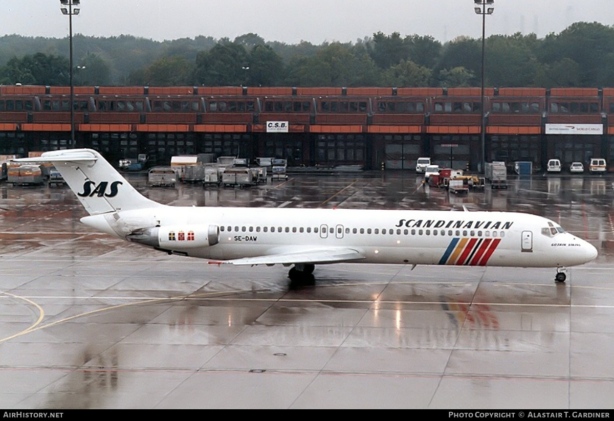 Aircraft Photo of SE-DAW | McDonnell Douglas DC-9-41 | Scandinavian Airlines - SAS | AirHistory.net #610542