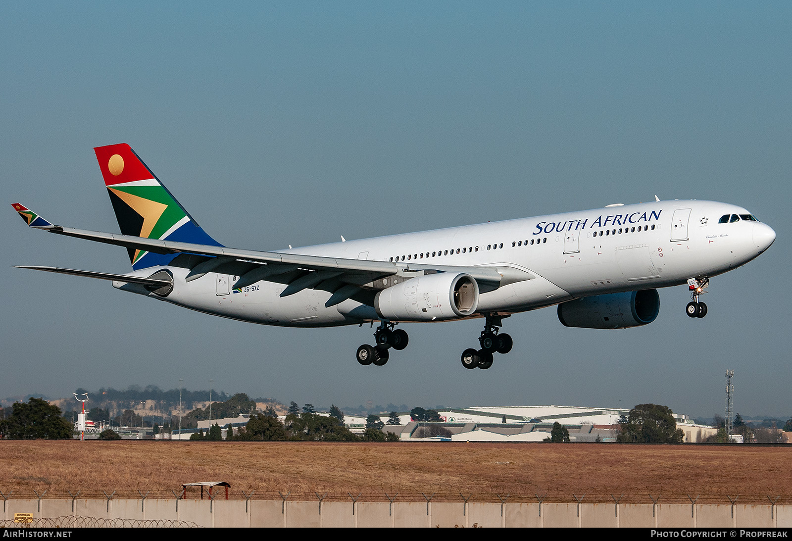 Aircraft Photo of ZS-SXZ | Airbus A330-243 | South African Airways | AirHistory.net #610545