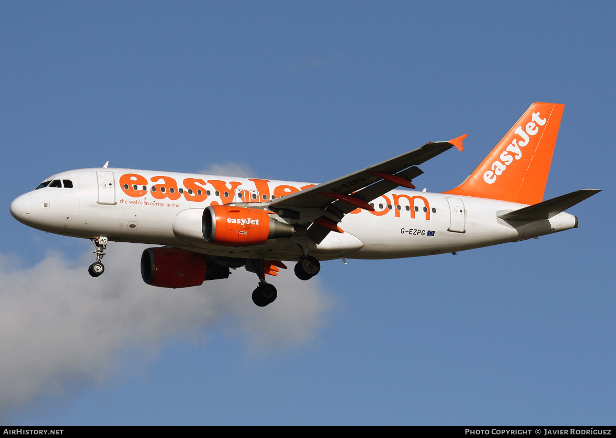 Aircraft Photo of G-EZPG | Airbus A319-111 | EasyJet | AirHistory.net #610597