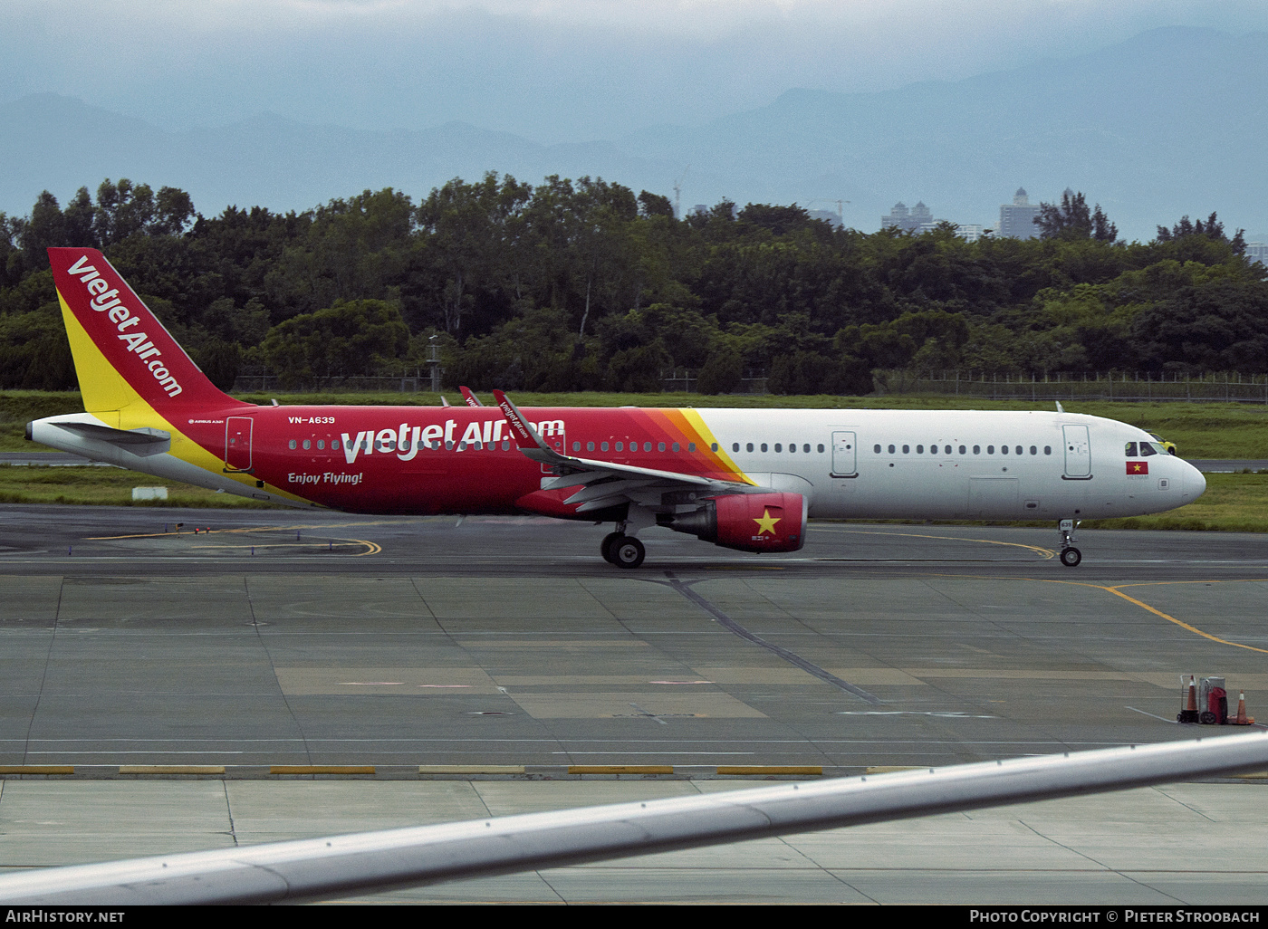 Aircraft Photo of VN-A639 | Airbus A321-211 | VietJet Air | AirHistory.net #610664