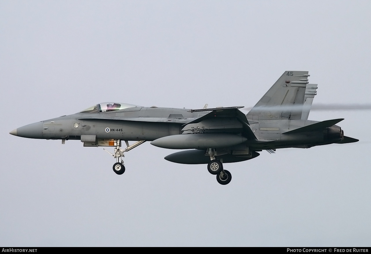 Aircraft Photo of HN-445 | McDonnell Douglas F/A-18C Hornet | Finland - Air Force | AirHistory.net #610748