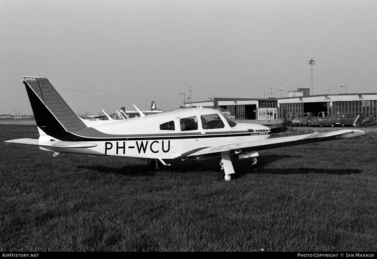Aircraft Photo of PH-WCU | Piper PA-28R-201T Turbo Arrow | AirHistory.net #610783