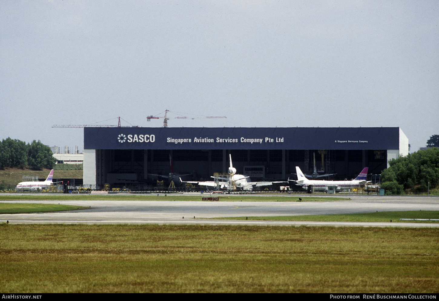 Airport photo of Singapore - Changi International (WSSS / SIN) in Singapore | AirHistory.net #610795