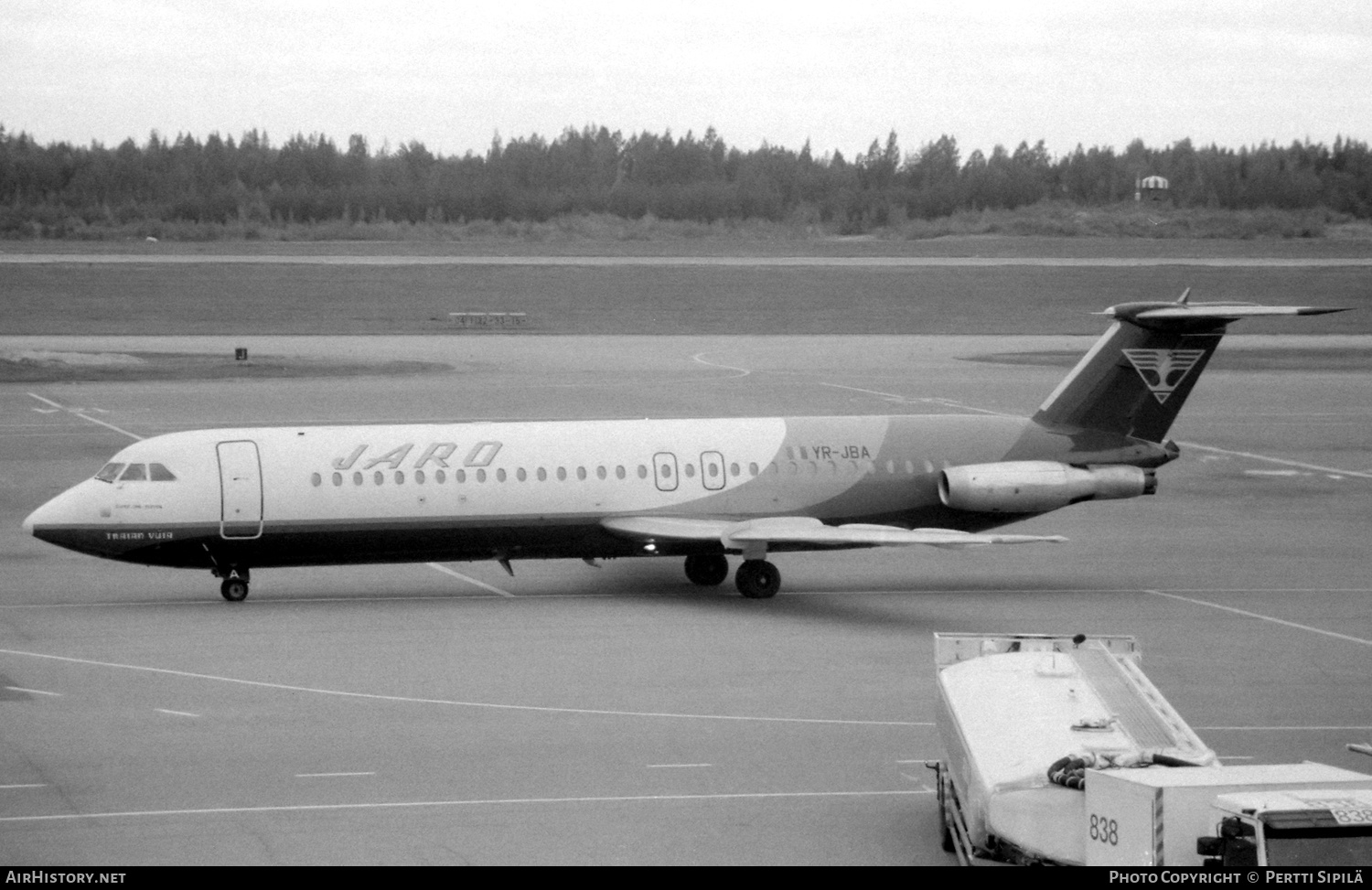 Aircraft Photo of YR-JBA | BAC 111-528FL One-Eleven | Jaro International | AirHistory.net #610802