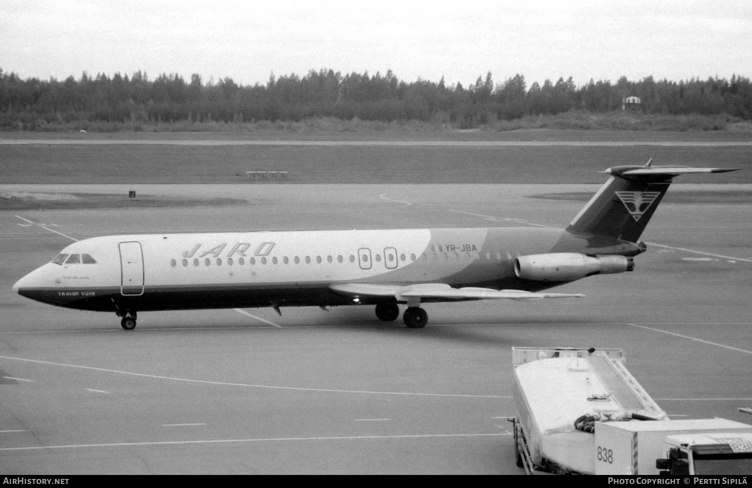 Aircraft Photo of YR-JBA | BAC 111-528FL One-Eleven | Jaro International | AirHistory.net #610802