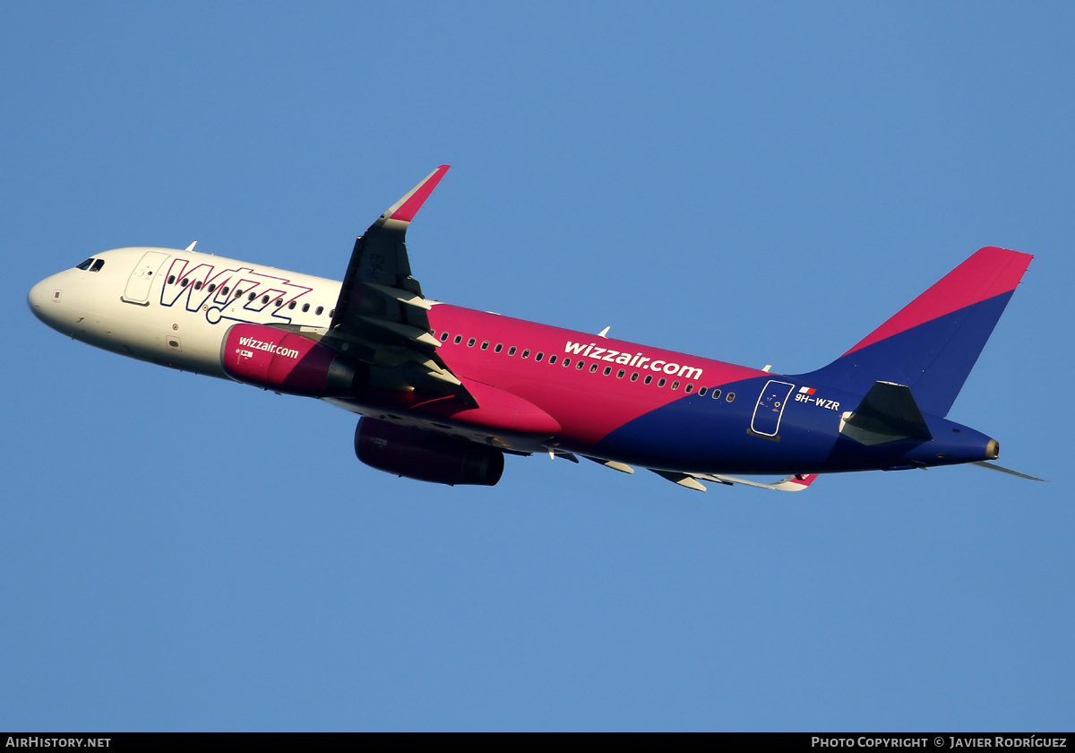 Aircraft Photo of 9H-WZR | Airbus A320-232 | Wizz Air | AirHistory.net #610828