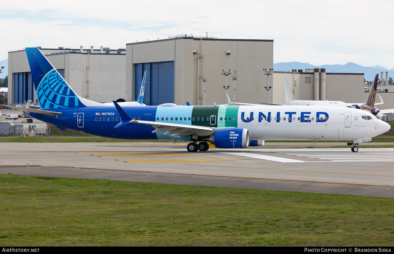 Aircraft Photo of N27602 | Boeing 737-10 Max 10 | United Airlines | AirHistory.net #610838