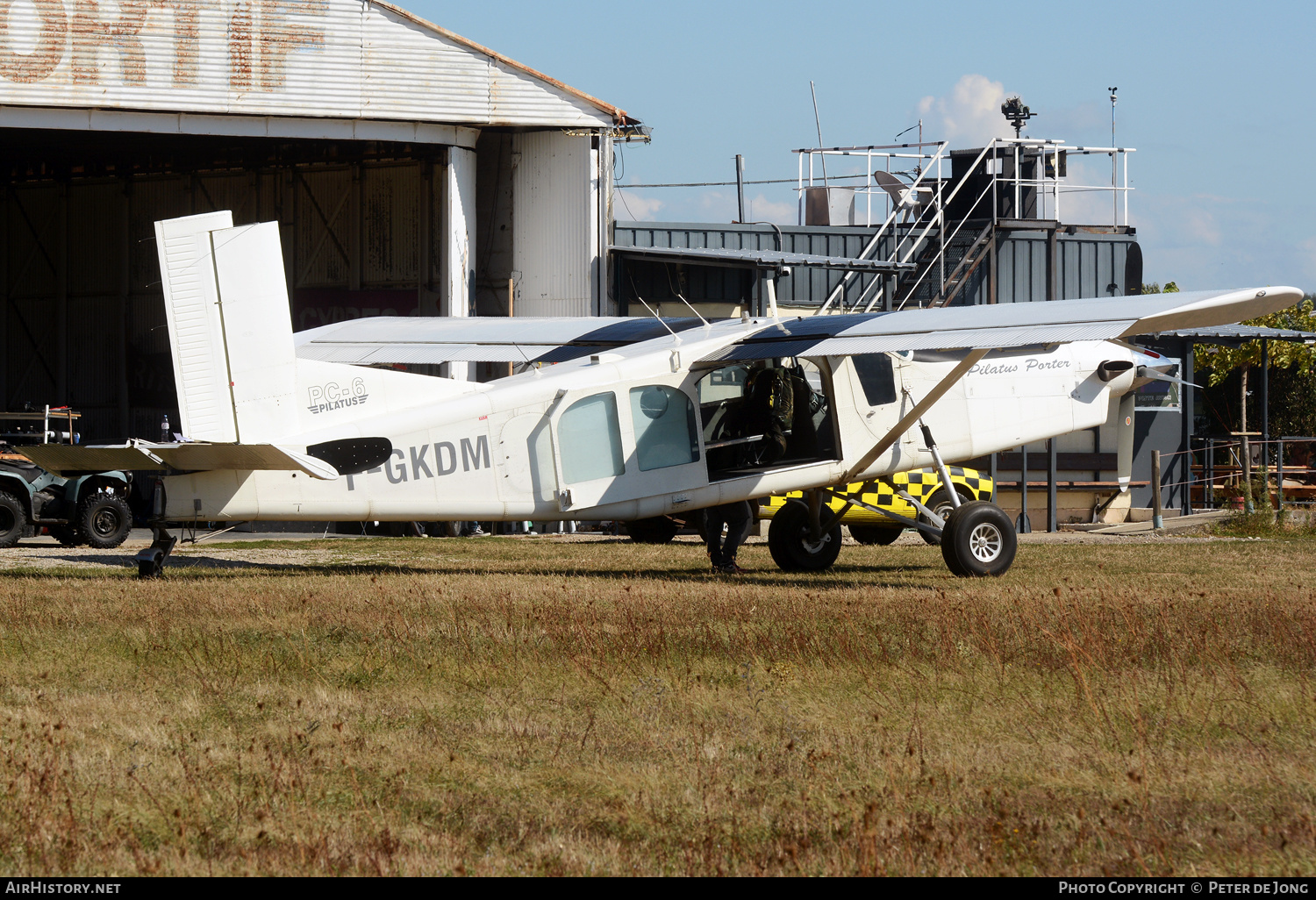 Aircraft Photo of F-GKDM | Pilatus PC-6/B2/34-H4 Turbo Porter | AirHistory.net #610866