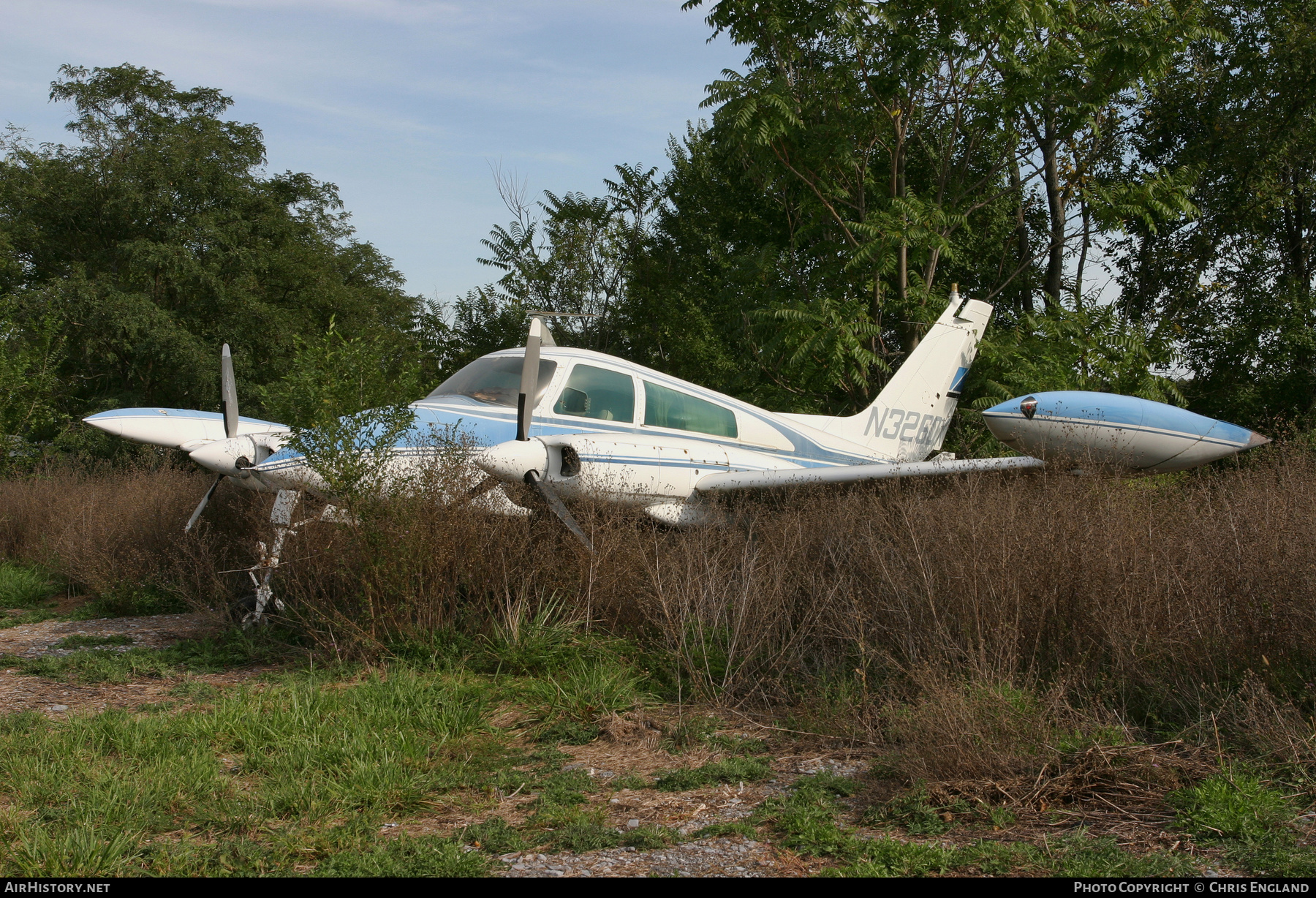 Aircraft Photo of N3260X | Cessna 310L | AirHistory.net #610948