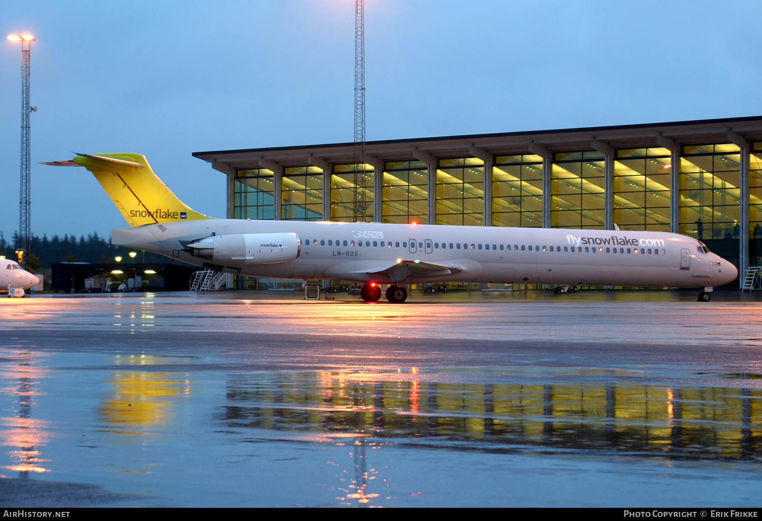 Aircraft Photo of LN-ROS | McDonnell Douglas MD-82 (DC-9-82) | Snowflake | AirHistory.net #610965