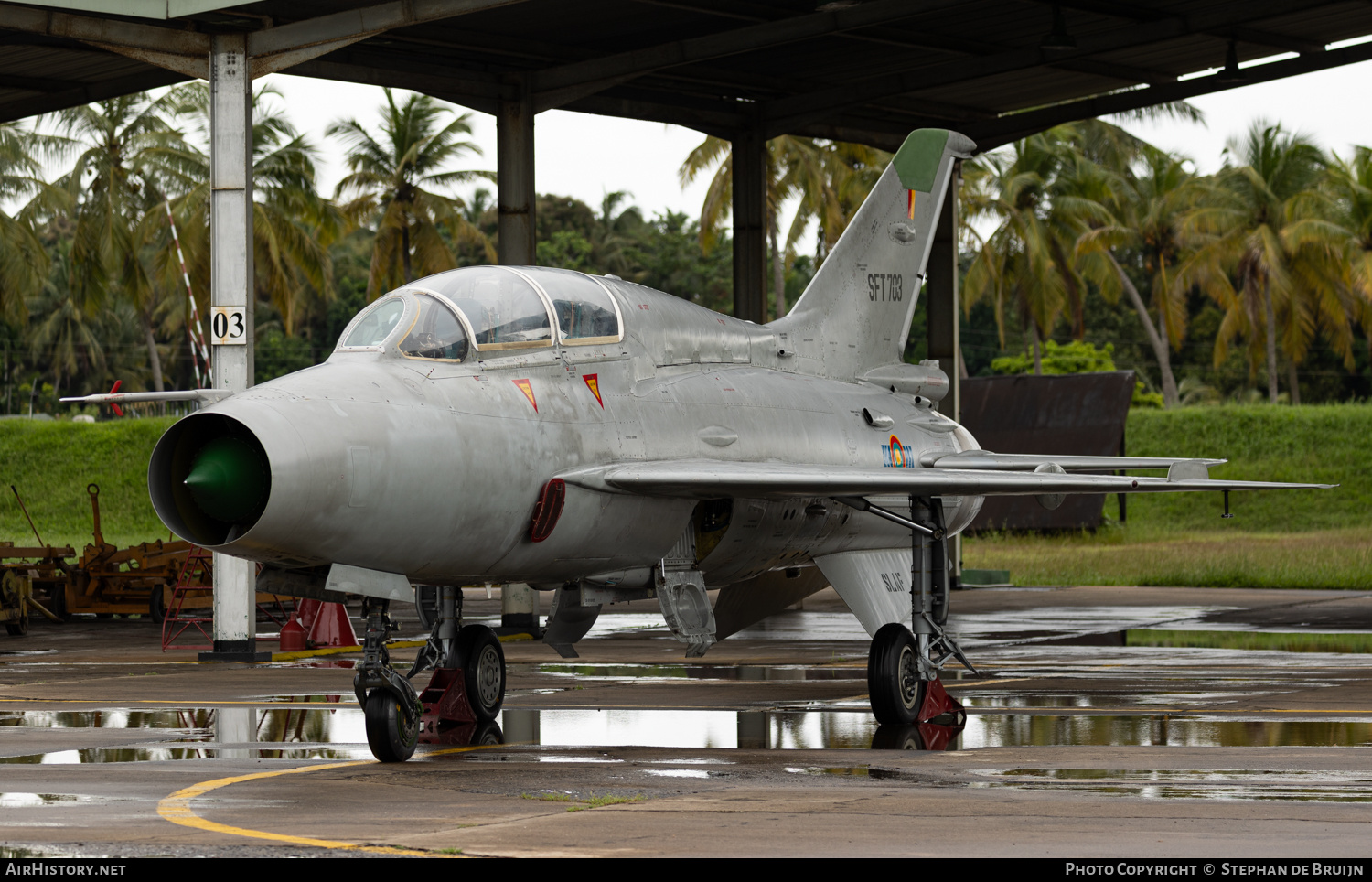 Aircraft Photo of SFT-703 | Ghuizou FT-7 | Sri Lanka - Air Force | AirHistory.net #611059