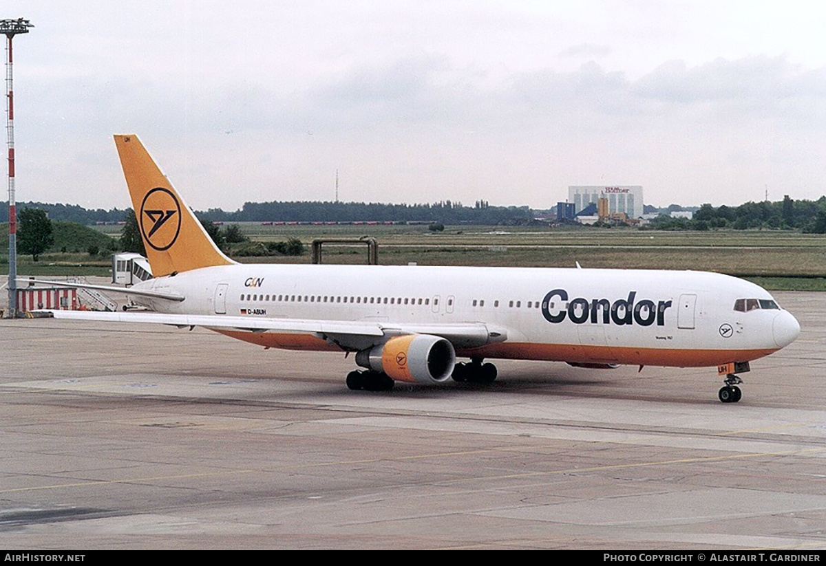 Aircraft Photo of D-ABUH | Boeing 767-330/ER | Condor Flugdienst | AirHistory.net #611164
