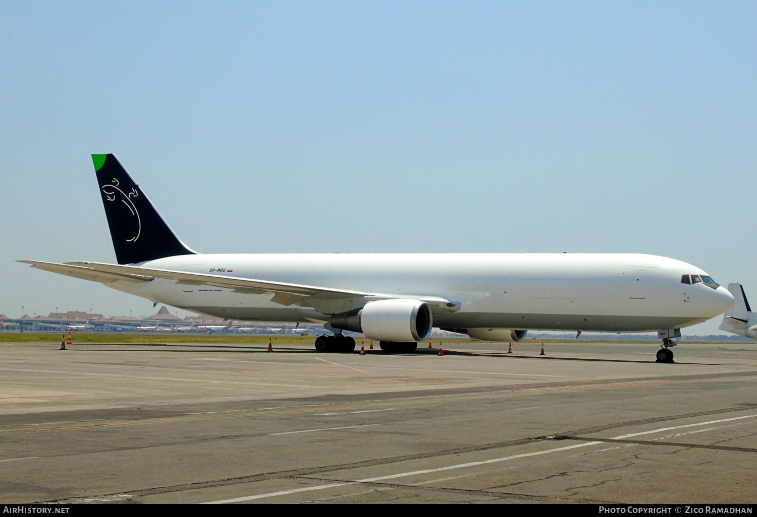 Aircraft Photo of SP-MRG | Boeing 767-35H/ER(BDSF) | SkyTaxi | AirHistory.net #611198