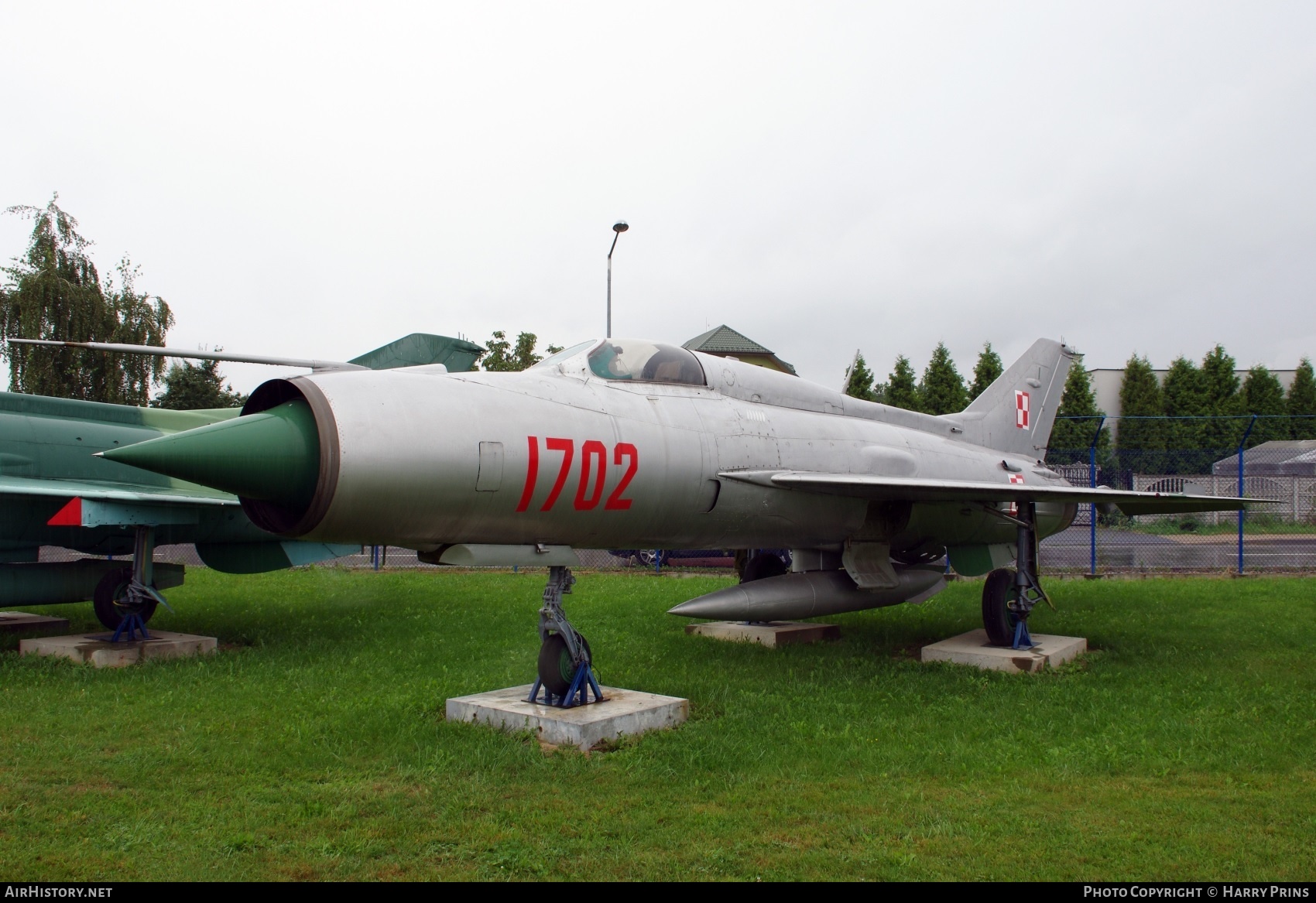 Aircraft Photo of 1702 | Mikoyan-Gurevich MiG-21PF | Poland - Air Force | AirHistory.net #611233