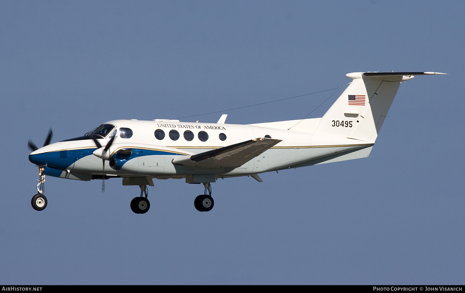 Aircraft Photo of 83-0495 / 30495 | Beech C-12D Huron | USA - Air Force | AirHistory.net #611255