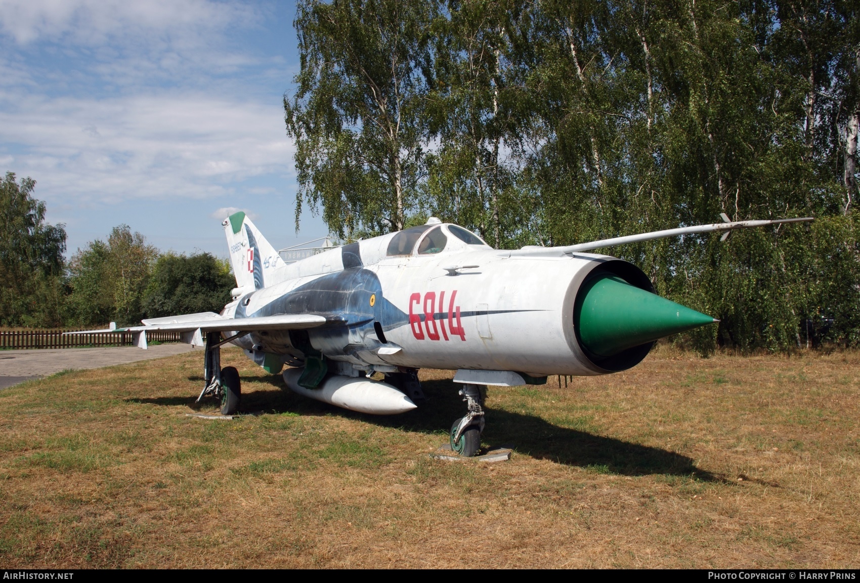 Aircraft Photo of 6814 | Mikoyan-Gurevich MiG-21MF | Poland - Air Force | AirHistory.net #611309