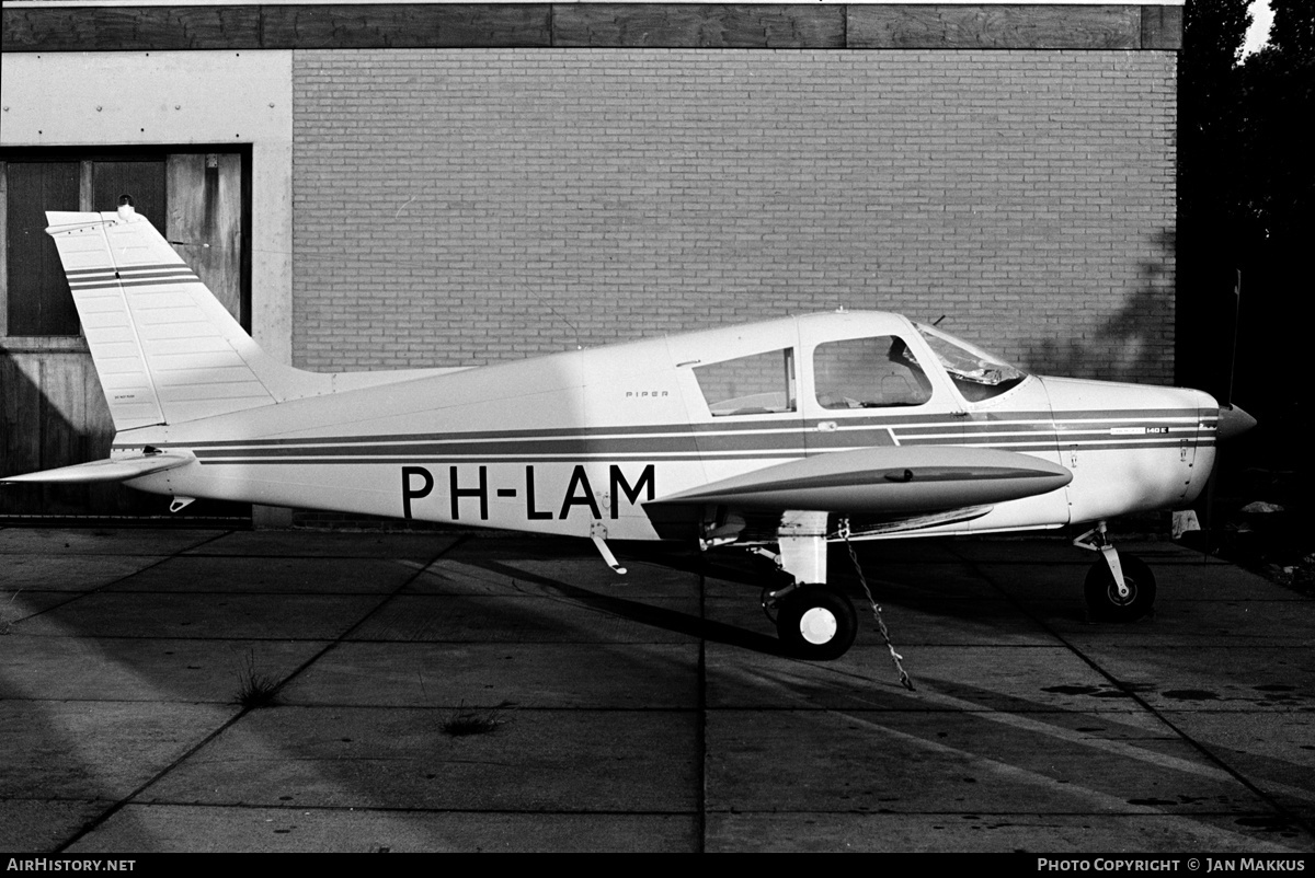 Aircraft Photo of PH-LAM | Piper PA-28-140 Cherokee E | AirHistory.net #611528