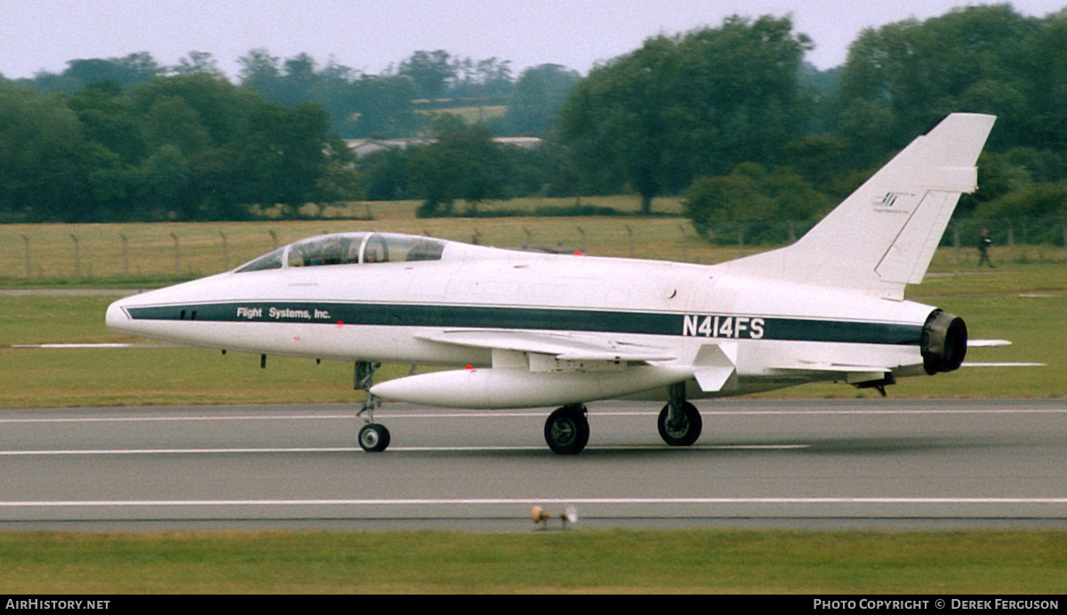 Aircraft Photo of N414FS | North American F-100F Super Sabre | Flight Systems Inc. | AirHistory.net #611560