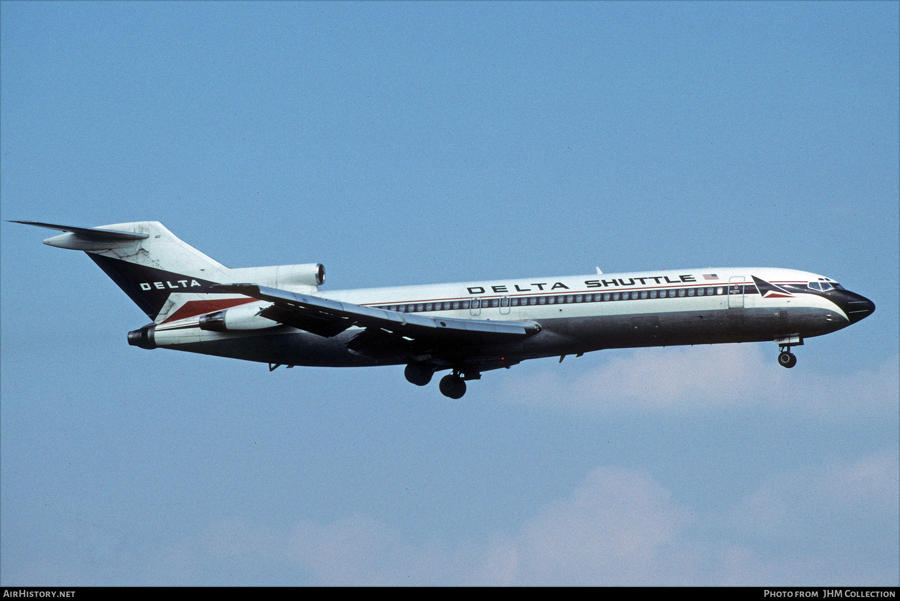 Aircraft Photo of N417DA | Boeing 727-232/Adv | Delta Shuttle | AirHistory.net #611635