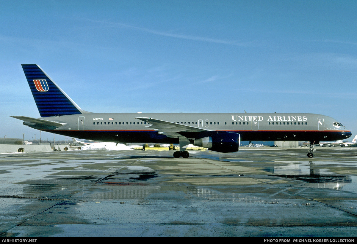 Aircraft Photo of N517UA | Boeing 757-222 | United Airlines | AirHistory.net #611643