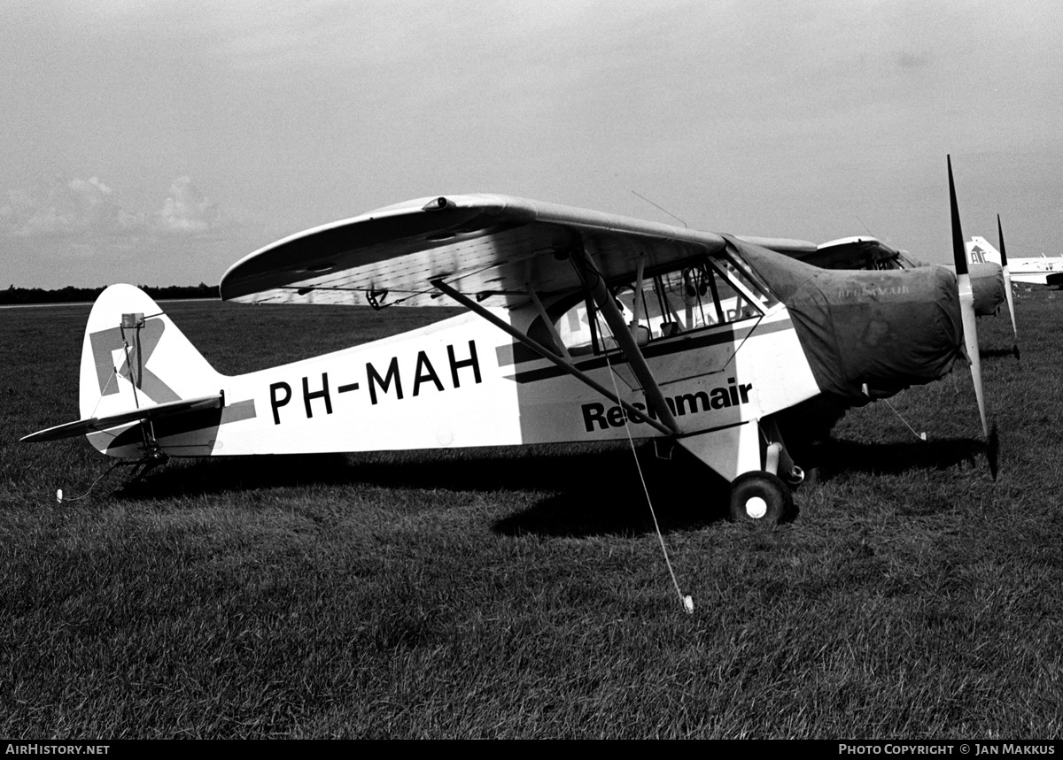 Aircraft Photo of PH-MAH | Piper PA-18-150 Super Cub | Reclamair | AirHistory.net #611747