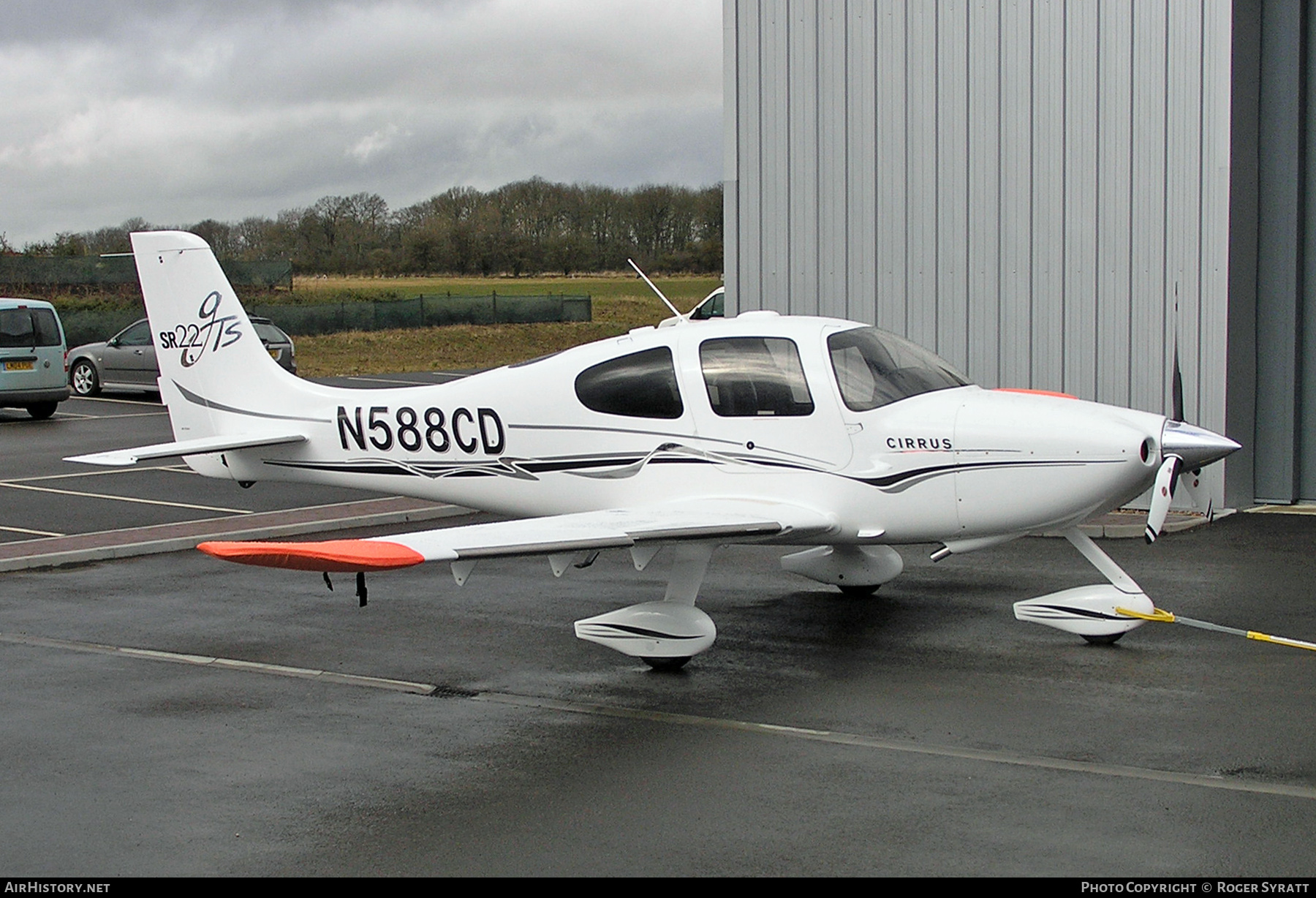 Aircraft Photo of N588CD | Cirrus SR-22 G2-GTS | AirHistory.net #611802