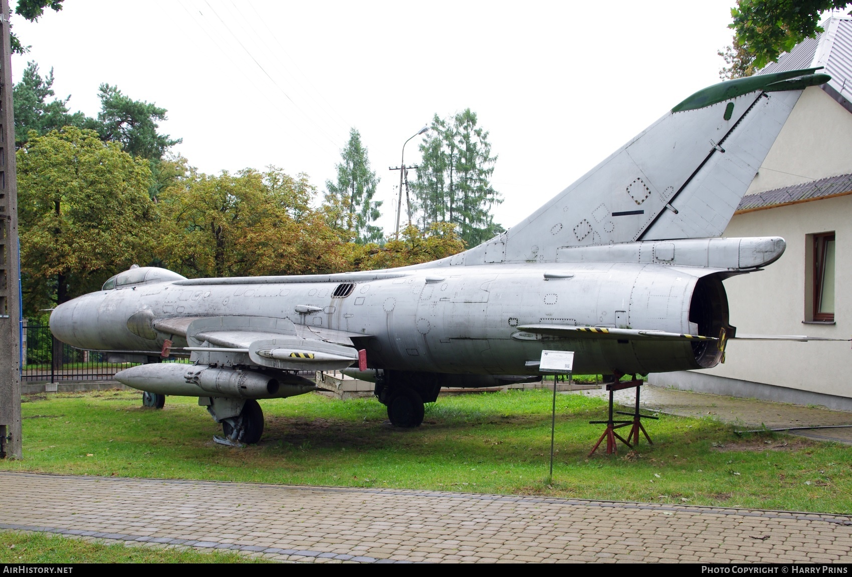 Aircraft Photo of 809 | Sukhoi Su-7BKL | Poland - Air Force | AirHistory.net #611844