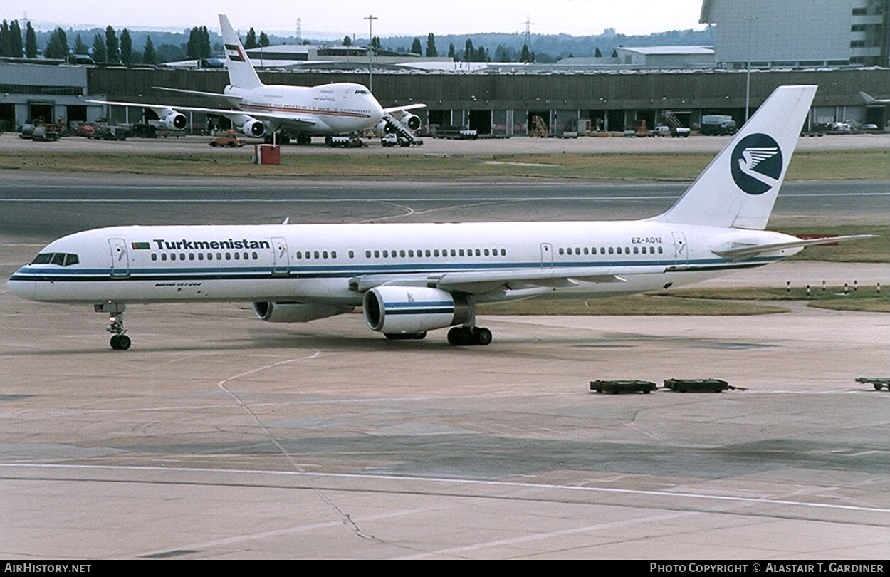 Aircraft Photo of EZ-A012 | Boeing 757-22K | Turkmenistan Airlines | AirHistory.net #611846