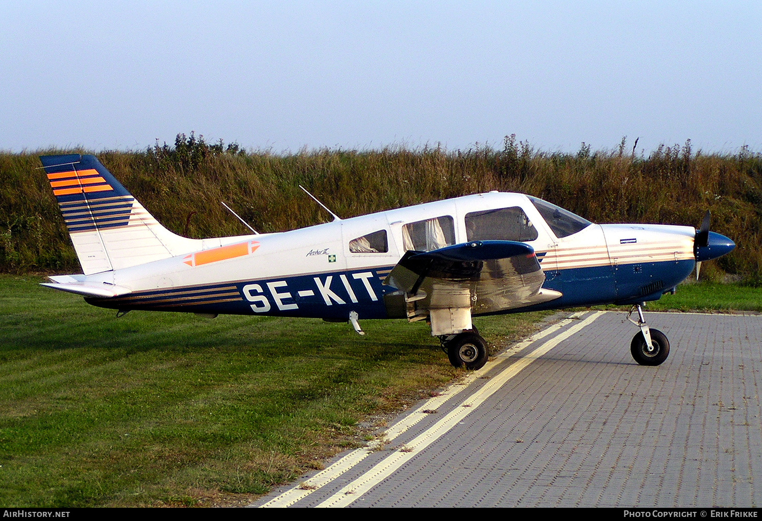 Aircraft Photo of SE-KIT | Piper PA-28-181 Archer II | AirHistory.net #611866